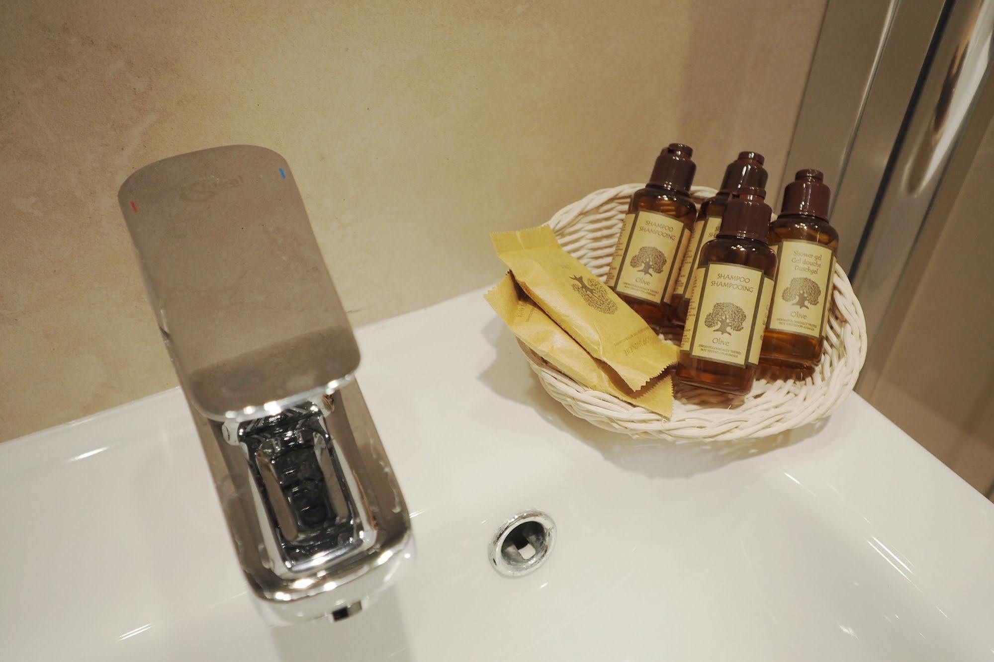 Palais Royal Chicsuites Paris Eksteriør billede